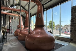 Carbon neutral whiskey distillery 
