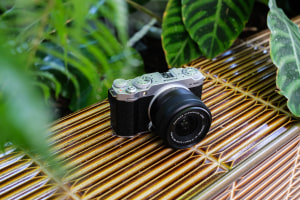 Fujifilm announces 26MP X-M5 and new flagship glass