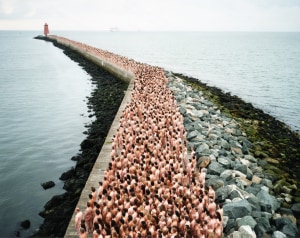 Spencer Tunick seeking participants for new Brisbane nude installation