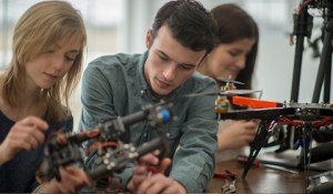 ARBS Foundation awards scholarships to engineering students 