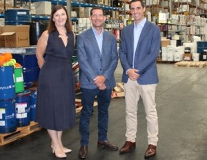 BALL & DOGGET PARTNERS WITH EPS