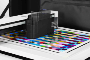 EPSON LAUNCHES EASY COLOUR MANAGEMENT