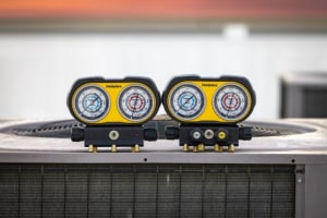 Diagnose refrigerant issues 