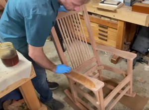Video: Frank Strazza rocking chair build