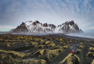 &lsquo;World&rsquo;s Worst Photographer&rsquo; Wins $50,000 Icelandair Contest