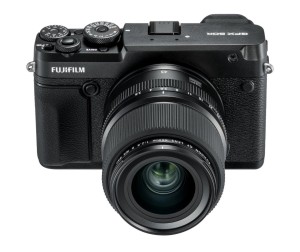 Fujifilm's medium format mirrorless GFX 50R