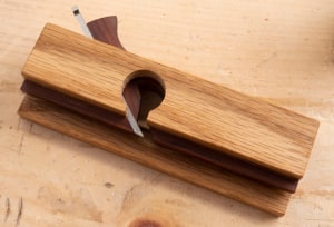 Making a wooden grooving plane