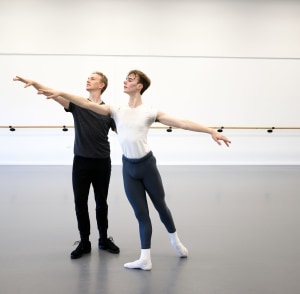 Balancing technique with artistry