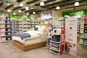 Harris Scarfe pushes into Melbourne's east