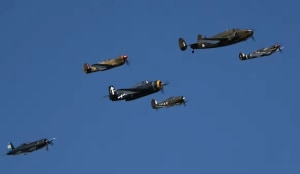THURSDAY FLYING VIDEO: Hunter Air Show 2021