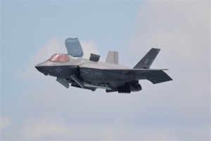 Singapore Airshow kicks off