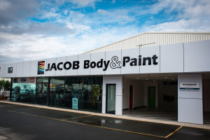 2024 Bodyshop Awards Best Dealer Owned Shop Winner