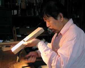 Tuning and using a Japanese plane