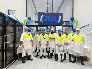 JBS Dinmore commences second shift