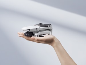 DJI announces $599 Mini 2 SE drone