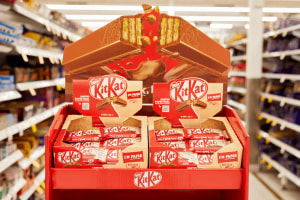 Nestle's KitKat in paper packaging trial