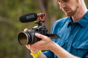 Panasonic announces S5II and S5IIX - 24MP mirrorless cameras with Phase detect AF