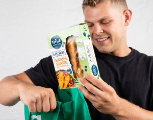 Ruffies new take on the schnitty