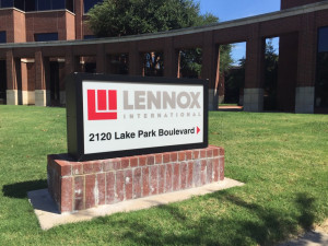 Lennox CEO resigns 