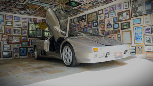Rod Stewart's Lamborghini Diablo heads to Australian auction