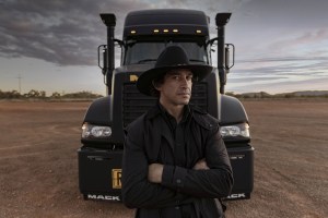 Drizabone, Mack Trucks Australia and Johnathan Thurston join forces on QLD road trip