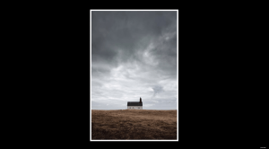 Video: How to shoot minimalist landscape photography like a pro