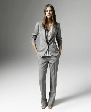 Armani taps into the recessionista market