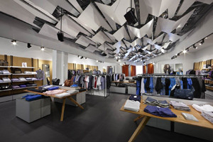 Marcs, Canberra Centre
