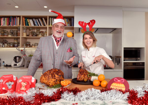 Coles kicks off Christmas appeal, donates 5000 hams