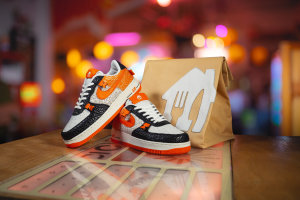 Menulog makes a move into sneakers