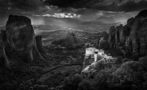 Behind the Lens: Rossanou