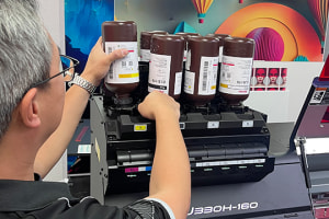 P21 Mag: Mimaki advances sustainable UV ink