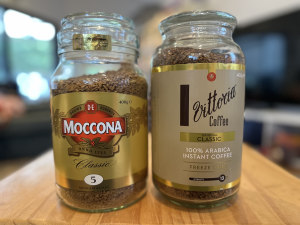 Vittoria beats Moccona in a jar fight 