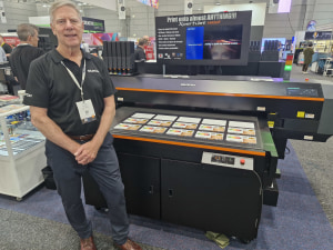 VISUAL IMPACT: MUTOH
