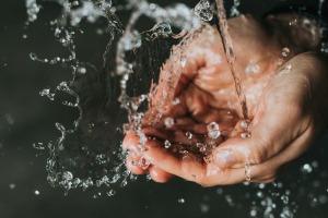 How to... keep your hygiene up in the bush