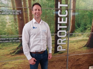 FESPA: NESCHEN TARGETS NON-PVC