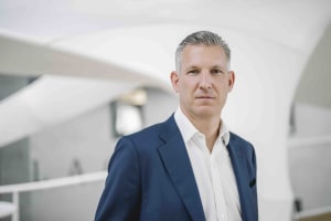 Nestl&eacute; CEO sacked for undisclosed relationship 