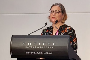 Hutley says outlook positive at APPMA dinner