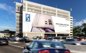 PRINT'S OUTDOOR SHARE FALLS