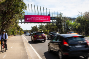 Digital gains ground in out-of-home