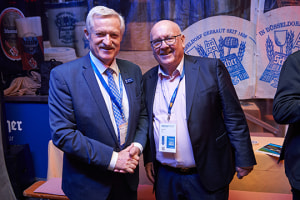 AIPIA and WPO sign smart packaging MOU