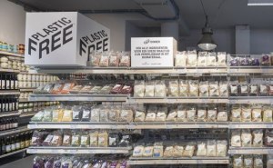 Netherlands leads with plastic-free supermarket aisle