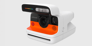 Polaroid announces Flip with intelligent flash