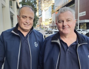 SIMPSON BACK WITH KOENIG & BAUER