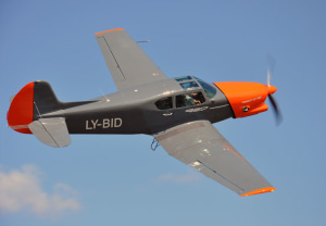 Red Aircraft tests Yak with Diesel Engine