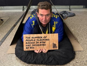 FROST SLEEPS OUT FOR THE HOMELESS