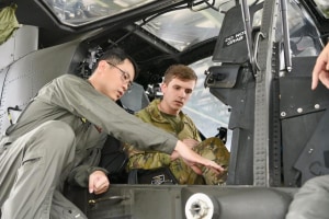 Singapore assists Army with Apache introduction