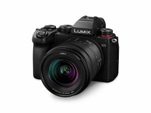 Panasonic LUMIX S5
