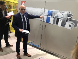CLIMBING THE LANGUAGE BARRIER AT DRUPA