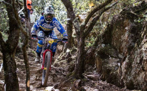 Sam Hill holds EWS lead
